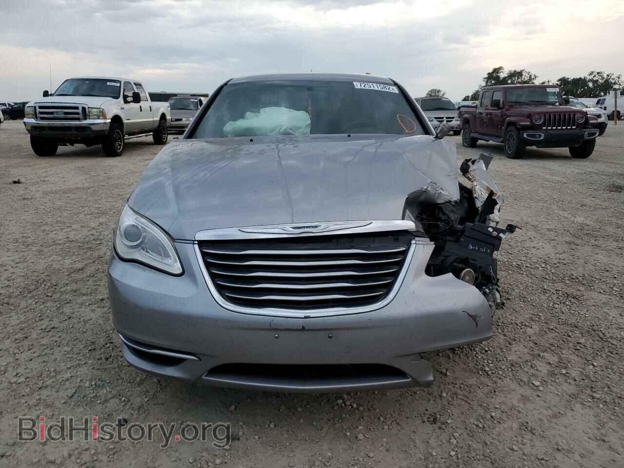 2014 CHRYSLER 200 - VIN: 1C3CCBAB3EN211451 - Фото 5