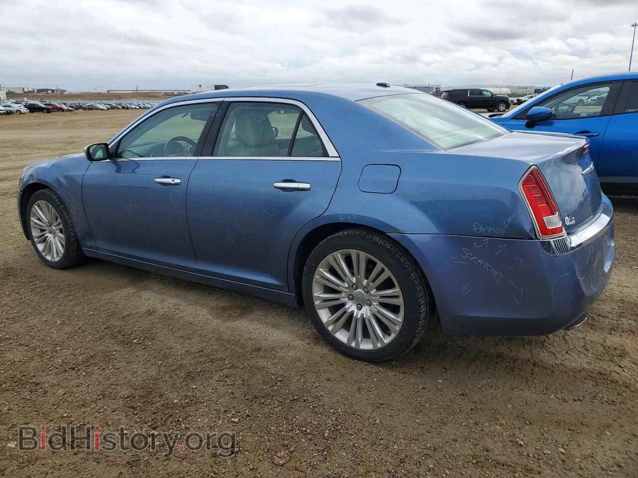 2011 CHRYSLER 300 - VIN: 2C3CA5CG3BH611451 - Photo 2