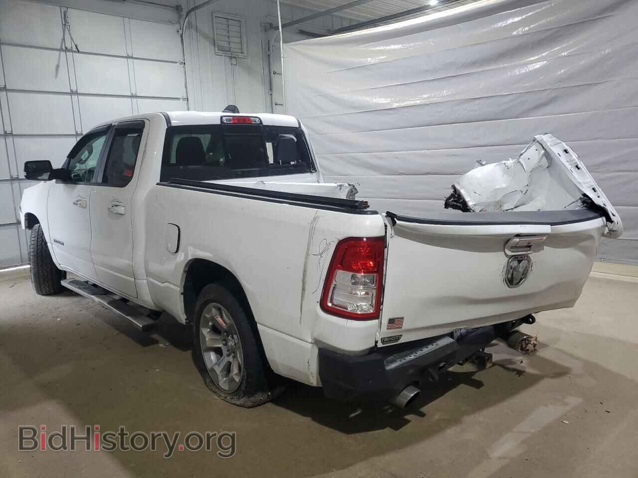 2019 RAM 1500 - VIN: 1C6SRFBT0KN914268 - Фото 2