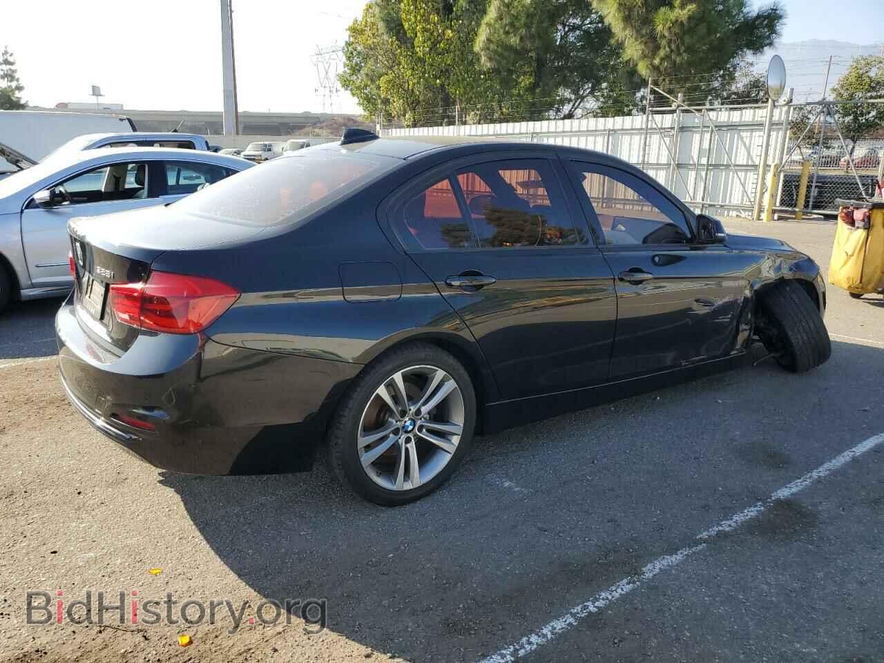 2016 BMW 3 SERIES - VIN: WBA8E9G58GNT47838 - Фото 3
