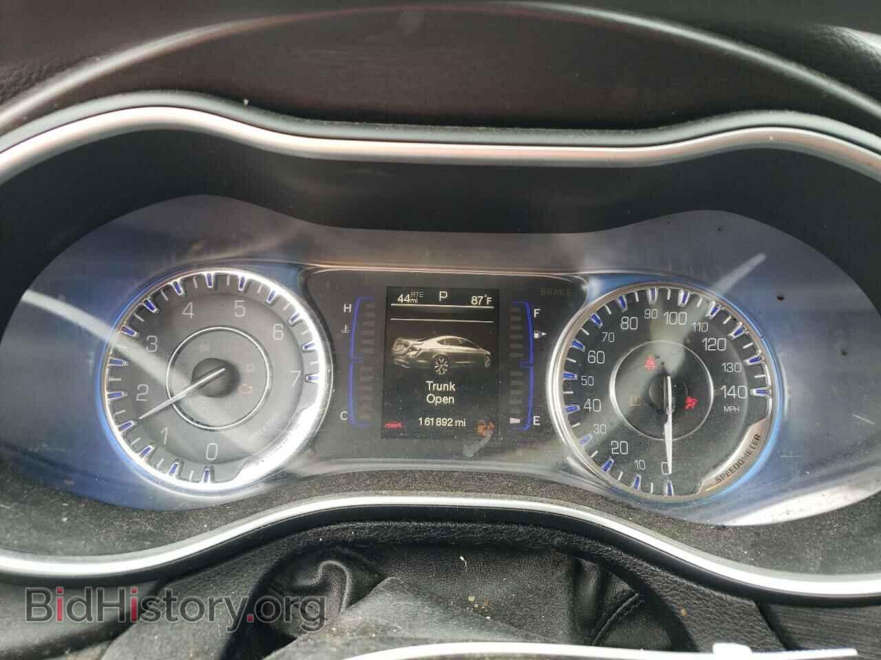 2015 CHRYSLER 200 - VIN: 1C3CCCAB5FN687482 - Фото 9