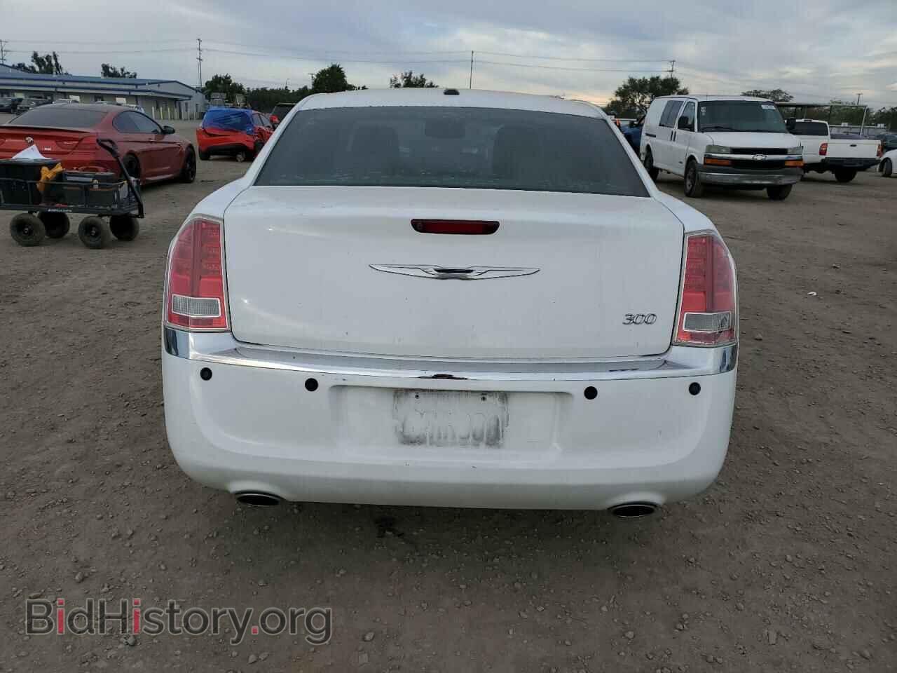 2013 CHRYSLER 300 - VIN: 2C3CCAAG8DH527120 - Фото 6