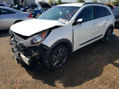 2017 Kia NIRO EX, white — VIN KNDCC3LC6H5081807, Copart
