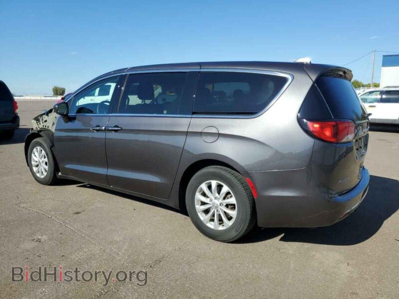 2018 Chrysler PACIFICA (VIN 2C4RC1FG2JR117109) — photo 2 of 14
