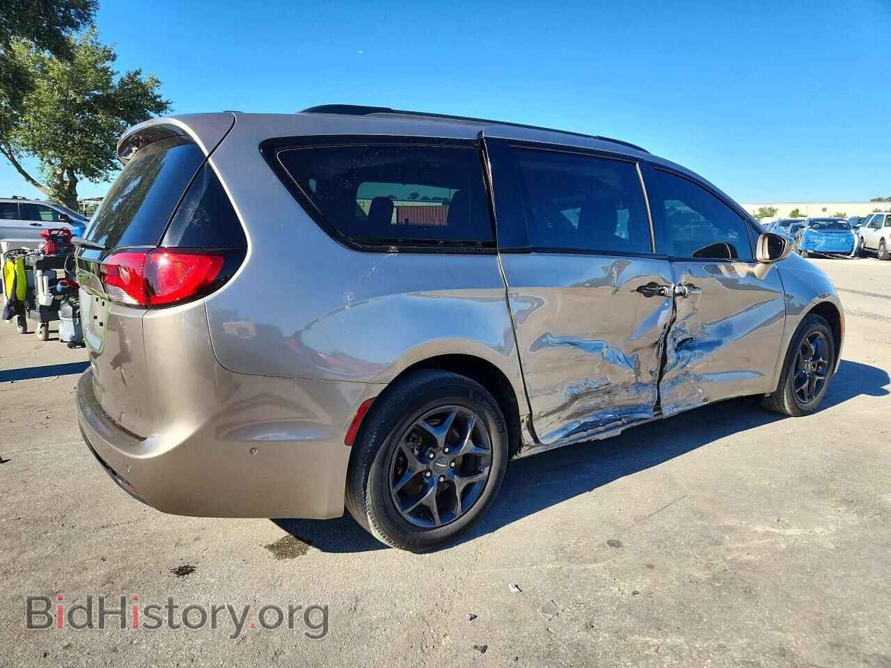2018 CHRYSLER PACIFICA - VIN: 2C4RC1BG4JR287168 - Photo 3