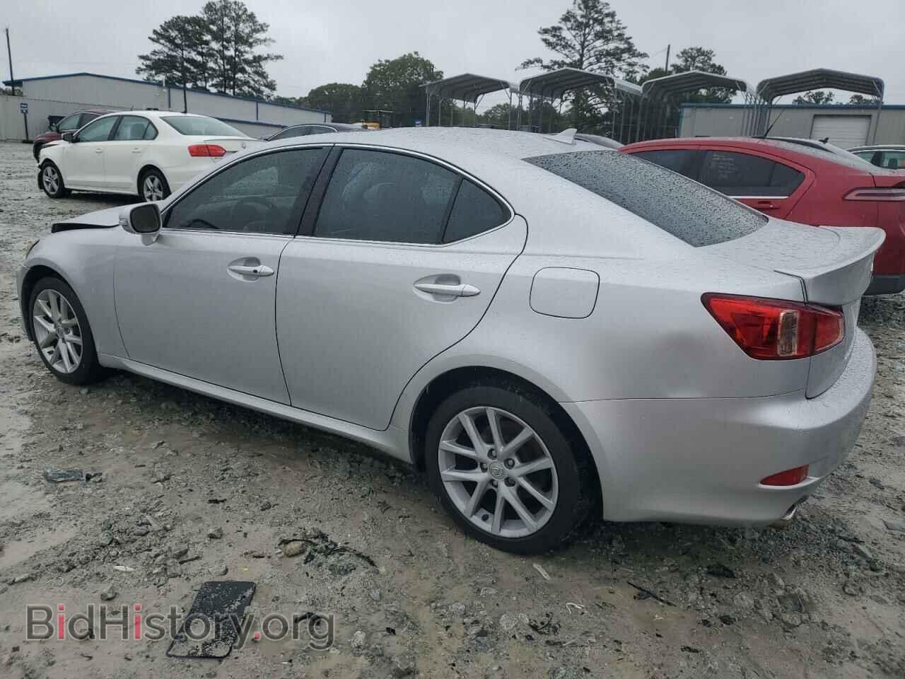 2011 LEXUS IS - VIN: JTHCF5C28B5051935 - Фото 2