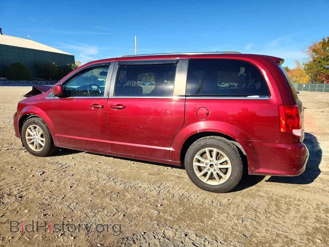 2018 Dodge CARAVAN (VIN 2C4RDGCG0JR240072) — photo 2 of 13