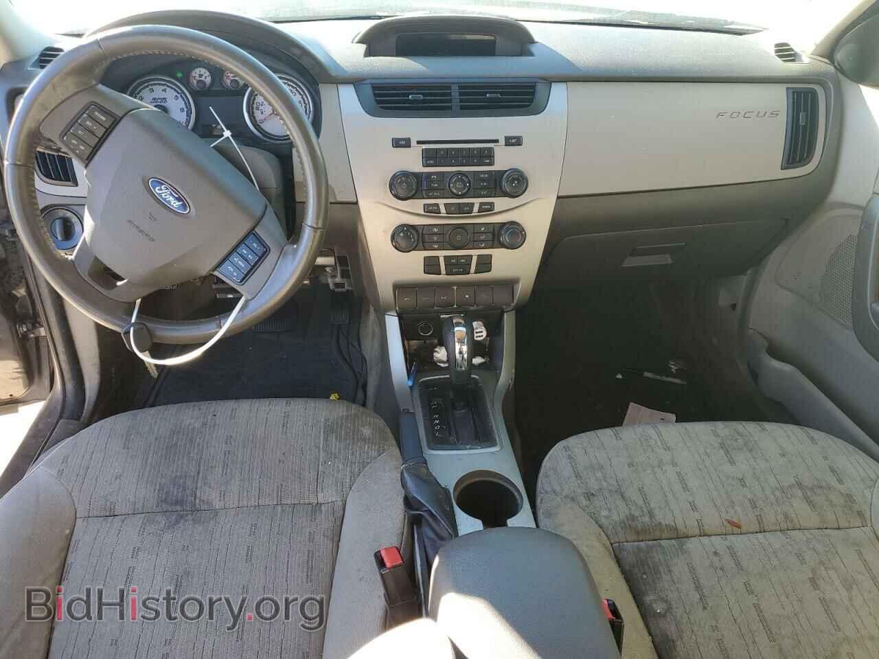 2011 FORD FOCUS - VIN: 1FAHP3FN8BW200021 - Photo 8