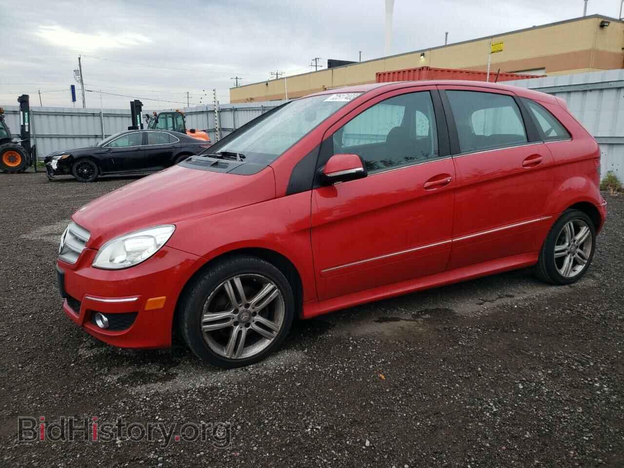 Photo WDDFH3DB3BJ634700 - MERCEDES-BENZ B-CLASS 2011