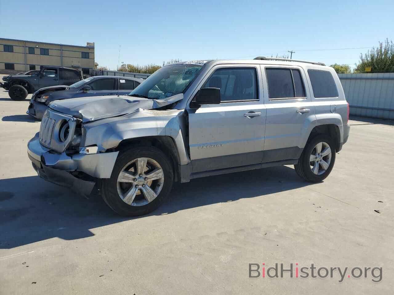 Photo 1C4NJPBB5GD777822 - JEEP PATRIOT 2016