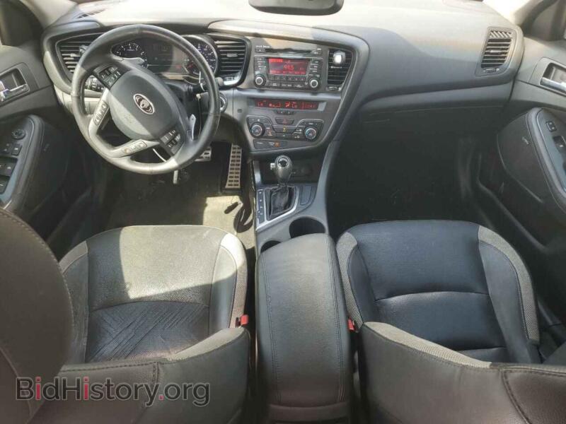 2012 Kia OPTIMA (VIN 5XXGR4A64CG002755) — photo 8 of 12