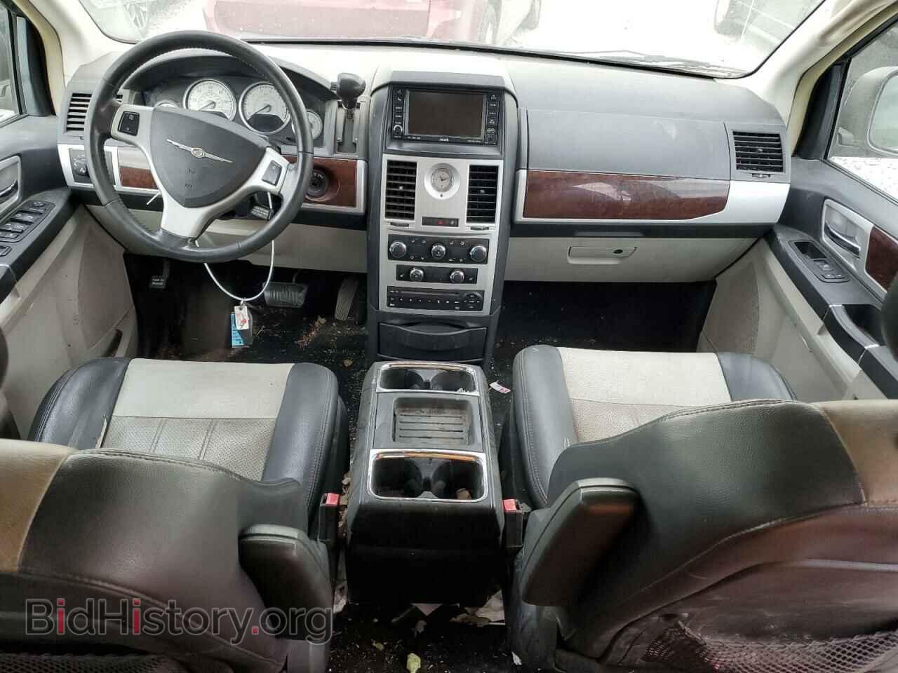 2010 CHRYSLER MINIVAN - VIN: 2A4RR8D16AR320617 - Фото 8