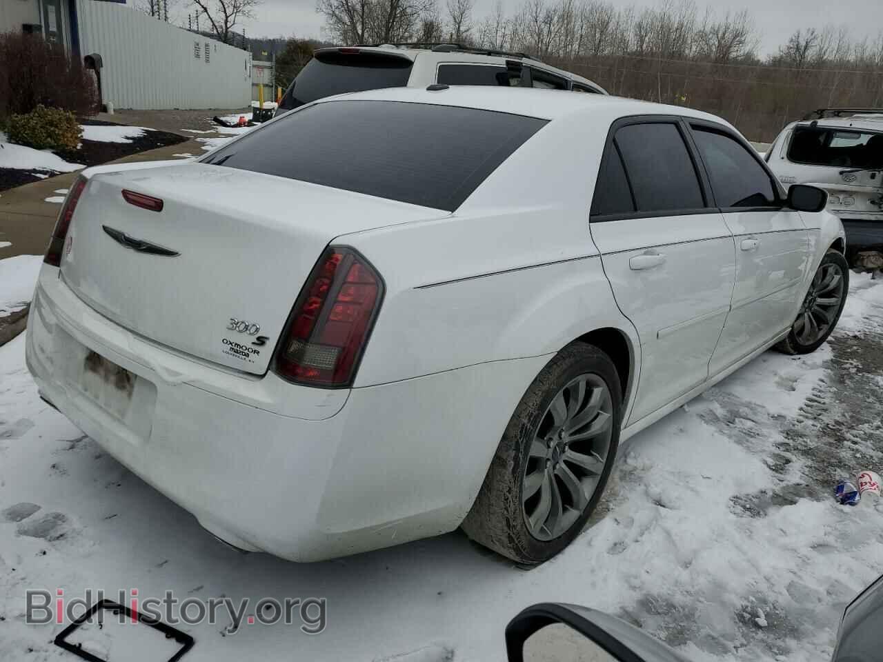 2014 CHRYSLER 300 - VIN: 2C3CCABG1EH357103 - Фото 3