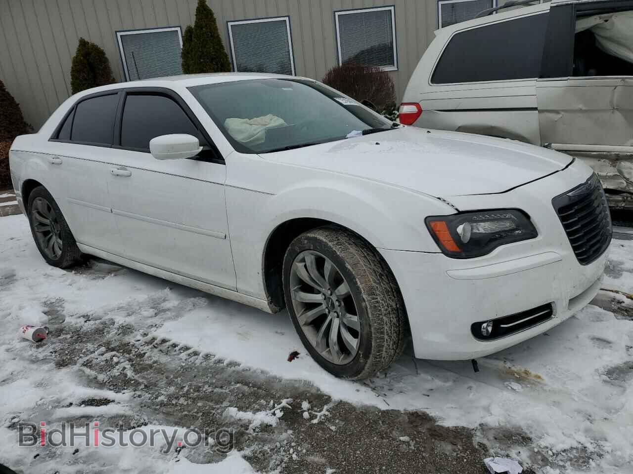 2014 CHRYSLER 300 - VIN: 2C3CCABG1EH357103 - Фото 4