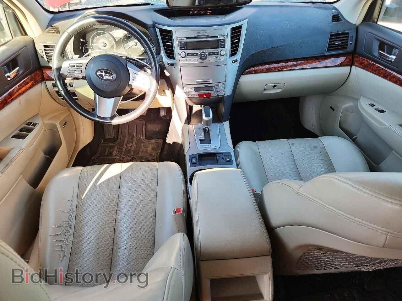 2011 SUBARU OUTBACK - VIN: 4S4BRDKC2B2375582 - Photo 8
