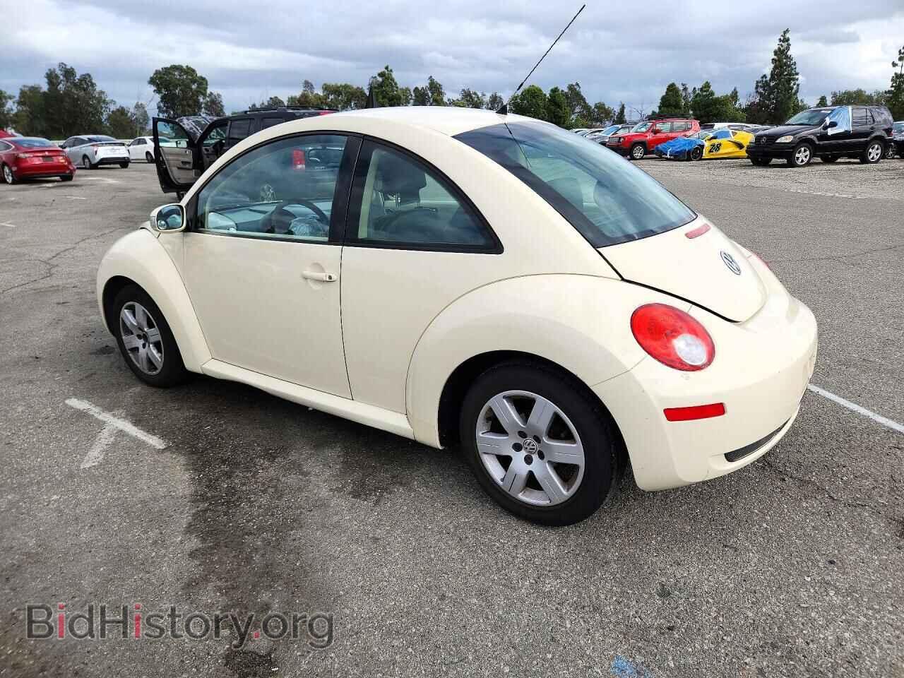 2006 VOLKSWAGEN BEETLE - VIN: 3VWPW31C36M423147 - Фото 2