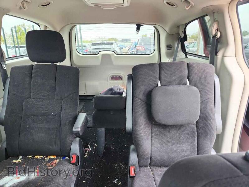 2011 Dodge CARAVAN (VIN 2D4RN5DG3BR689511) — фото 10 из 13