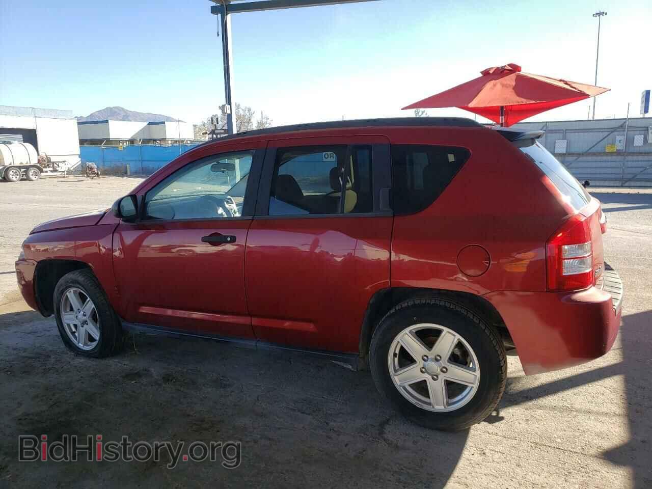 2007 JEEP COMPASS - VIN: 1J8FF47W07D584535 - Photo 2