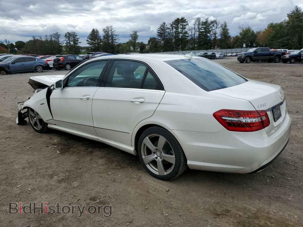 2012 MERCEDES-BENZ E-CLASS - VIN: WDDHF8JBXCA570382 - Фото 2