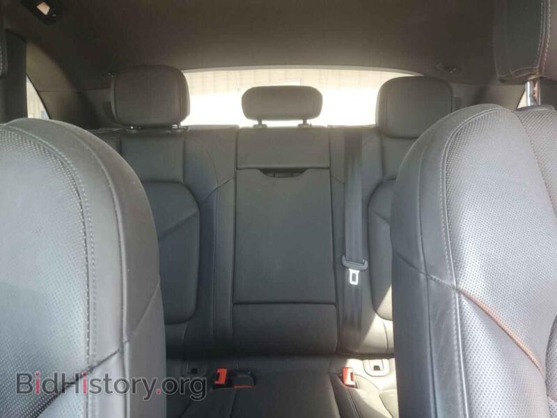 2016 Porsche MACAN (VIN WP1AB2A54GLB40497) — photo 10 of 13
