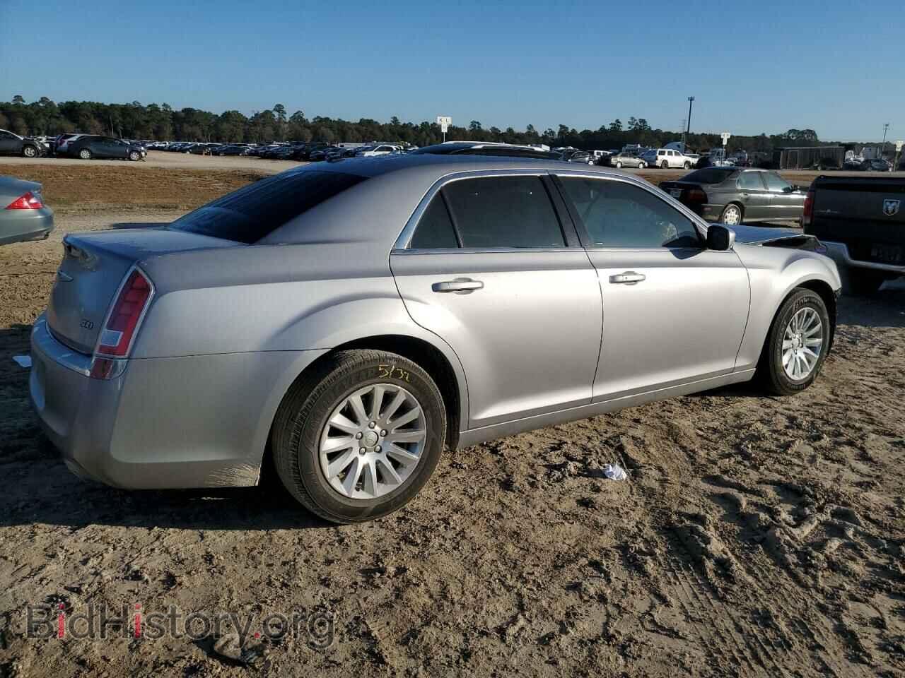 2014 CHRYSLER 300 - VIN: 2C3CCAAG1EH355692 - Фото 3