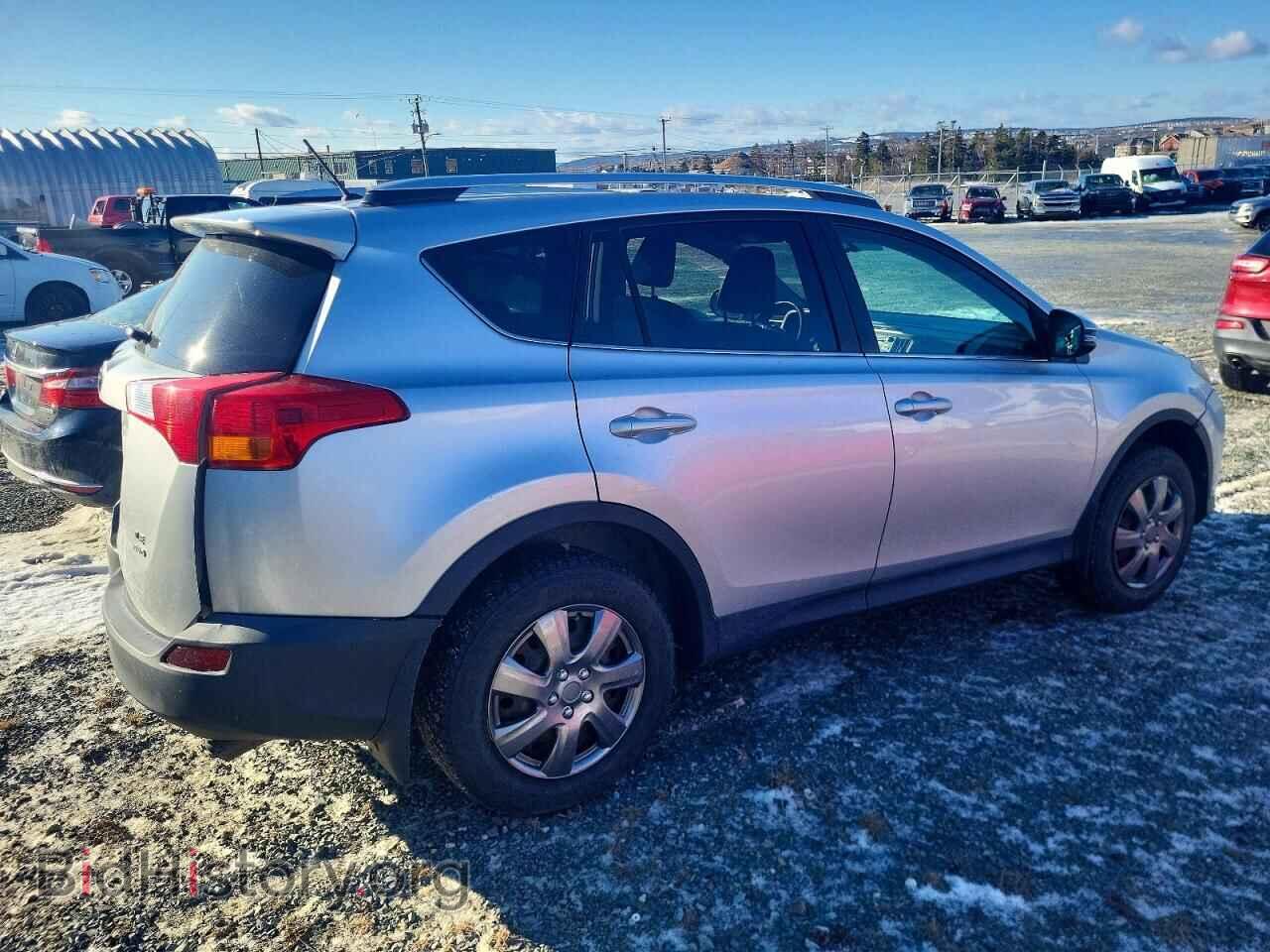 2015 TOYOTA RAV4 - VIN: 2T3BFREV2FW259657 - Фото 3