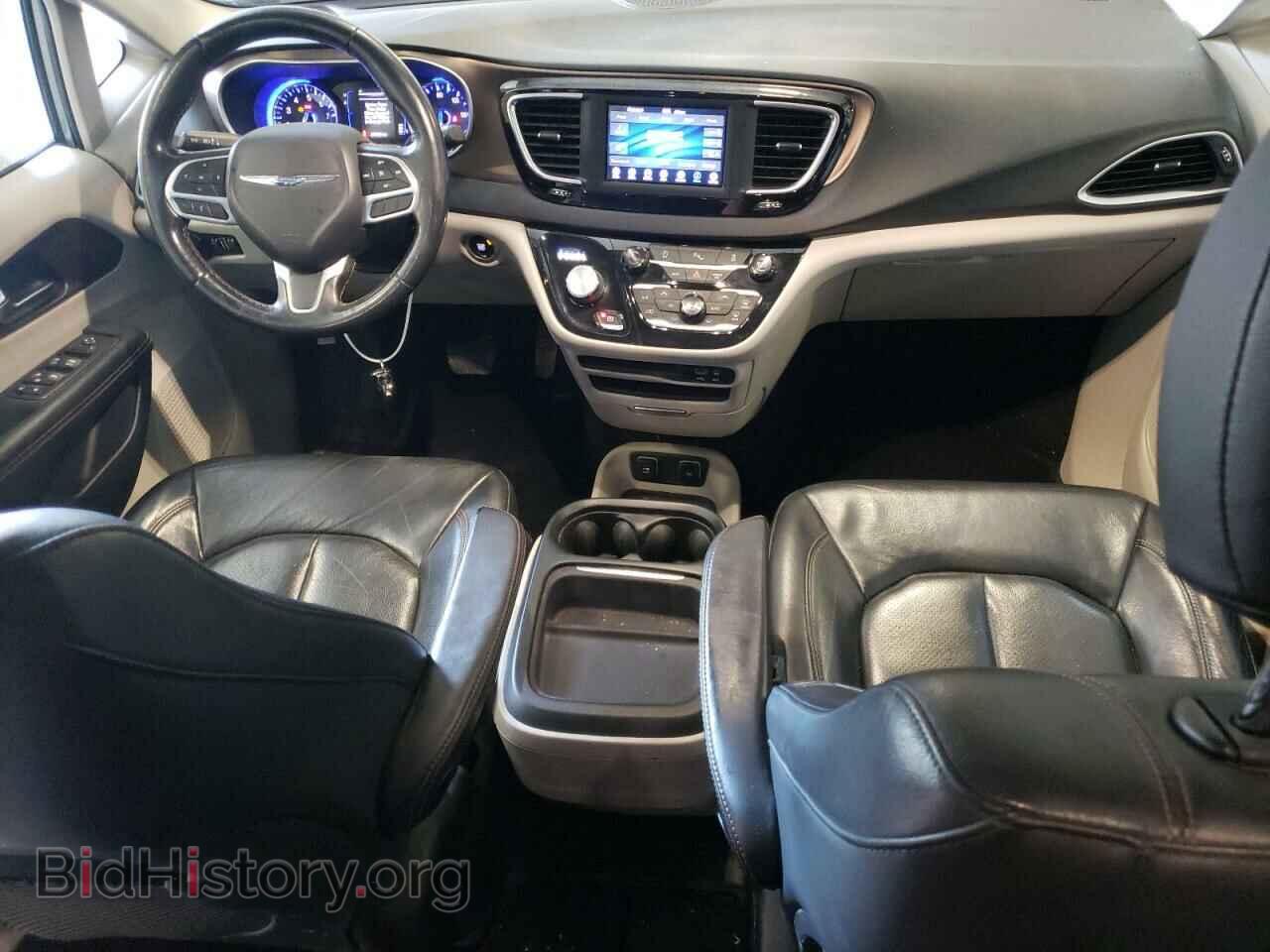 2019 CHRYSLER PACIFICA - VIN: 2C4RC1BG4KR583227 - Photo 8