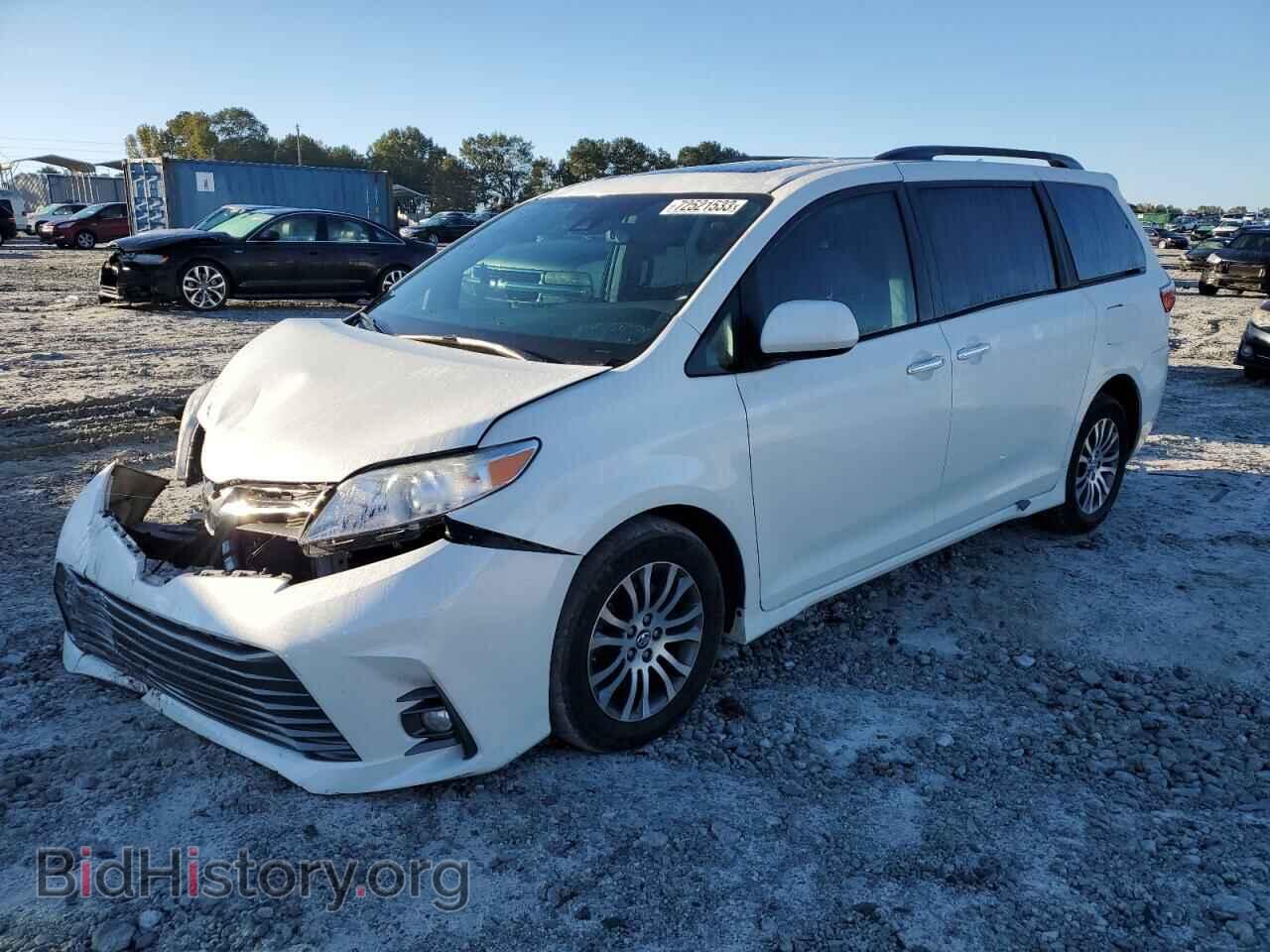 Фотография 5TDYZ3DC0JS904573 - TOYOTA All Models 2018