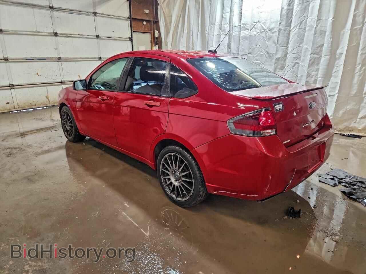 2011 FORD FOCUS - VIN: 1FAHP3GN6BW187509 - Фото 2