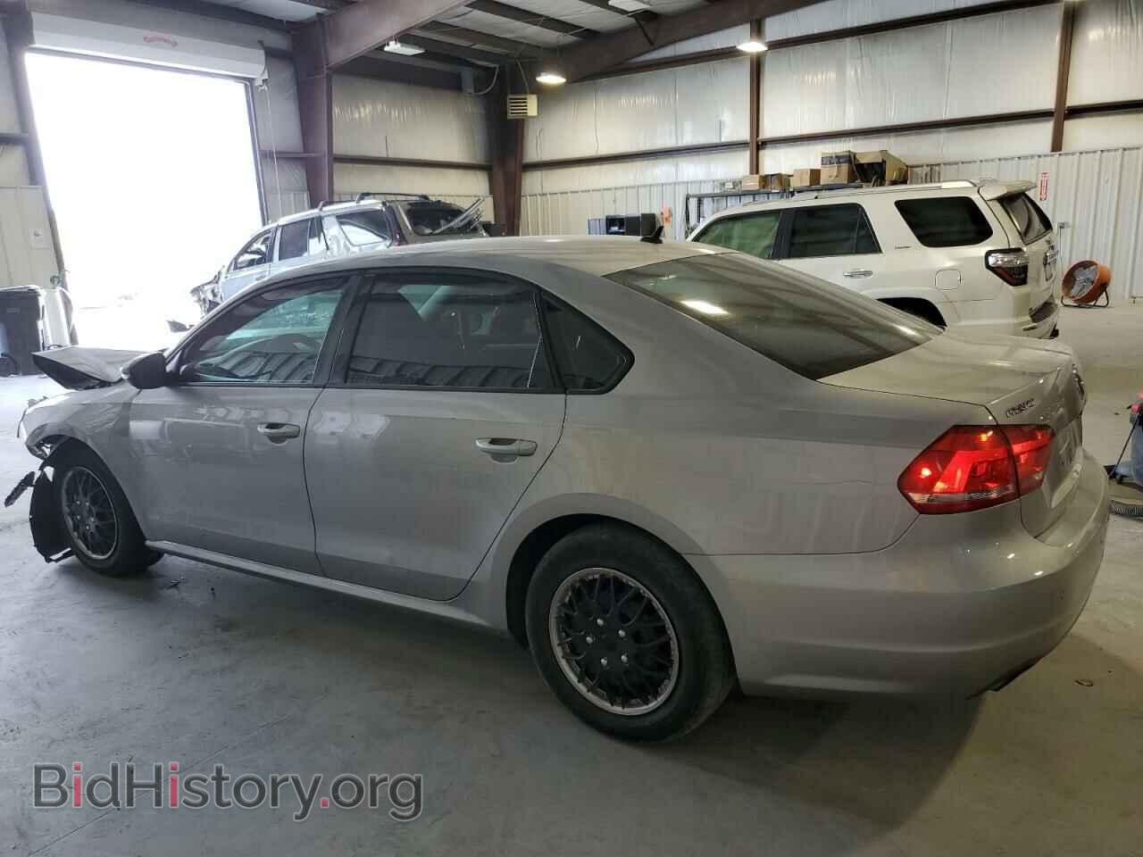 2012 VOLKSWAGEN PASSAT - VIN: 1VWAP7A31CC068082 - Фото 2
