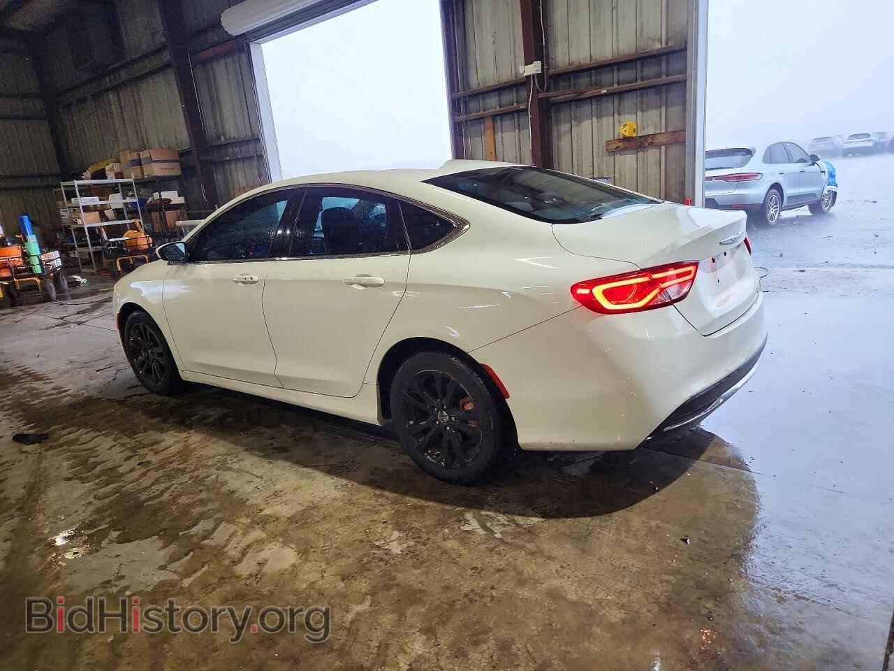 2015 CHRYSLER 200 - VIN: 1C3CCCAB7FN502039 - Photo 2