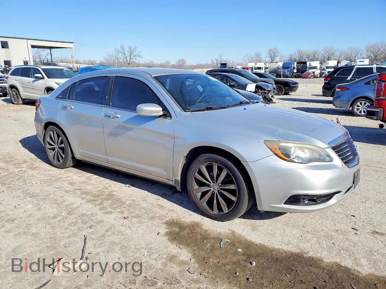 2012 CHRYSLER 200 - VIN: 1C3CCBBGXCN261349 - Фото 4
