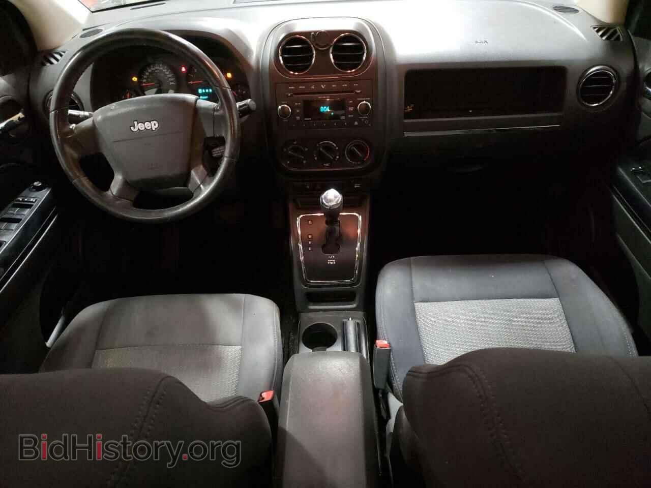 2009 JEEP COMPASS - VIN: 1J4FT47A39D159926 - Photo 8