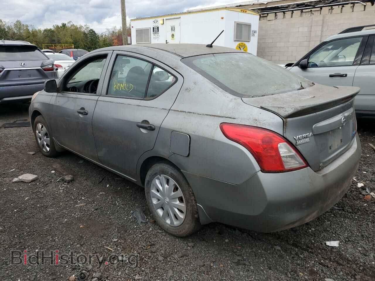 2013 NISSAN VERSA - VIN: 3N1CN7AP4DL855296 - Фото 2