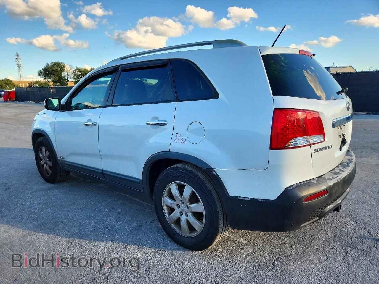 2013 KIA SORENTO - VIN: 5XYKTDA29DG319078 - Фото 2