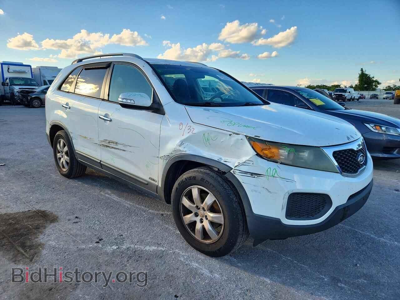 2013 KIA SORENTO - VIN: 5XYKTDA29DG319078 - Photo 4