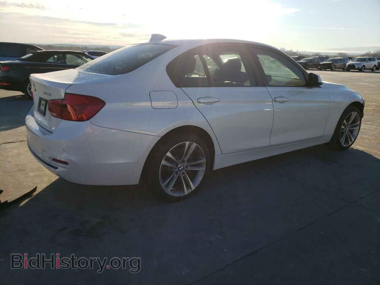 2016 BMW 3 SERIES - VIN: WBA8E9G53GNU30237 - Фото 3