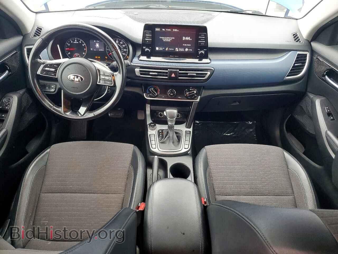2021 KIA SELTOS - VIN: KNDEUCAA5M7230603 - Фото 8