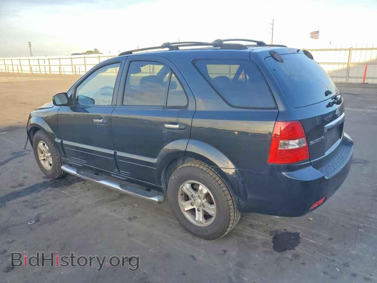2007 KIA SORENTO - VIN: KNDJD736X75665437 - Фото 2