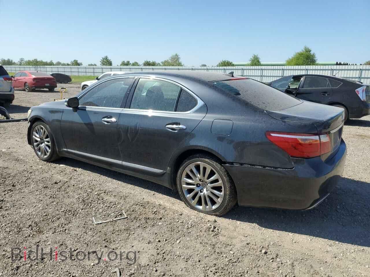 2011 LEXUS LS460 - VIN: JTHCL5EF7B5011452 - Photo 2