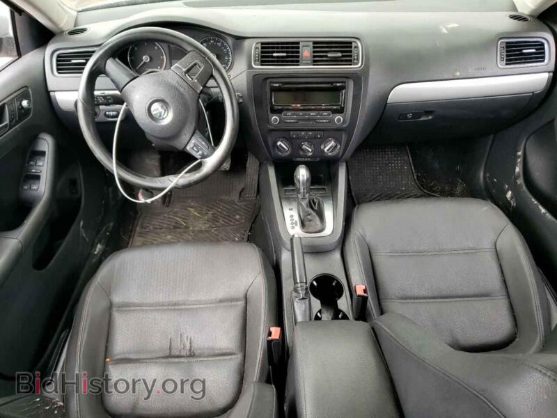2012 Volkswagen JETTA (VIN 3VWLL7AJ5CM410053) — фото 8 из 12