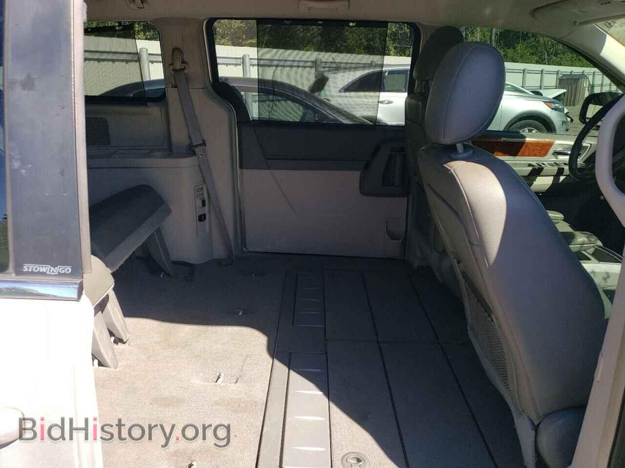 2009 CHRYSLER MINIVAN - VIN: 2A8HR541X9R625302 - Фото 11