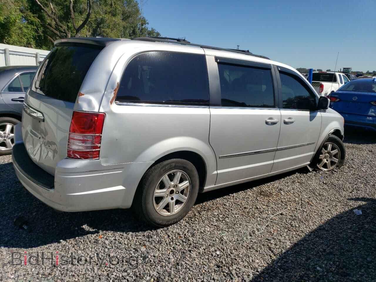 2009 CHRYSLER MINIVAN - VIN: 2A8HR541X9R625302 - Фото 3