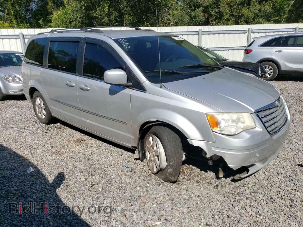 2009 CHRYSLER MINIVAN - VIN: 2A8HR541X9R625302 - Фото 4