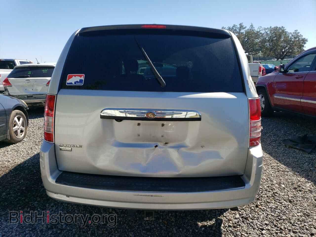 2009 CHRYSLER MINIVAN - VIN: 2A8HR541X9R625302 - Фото 6