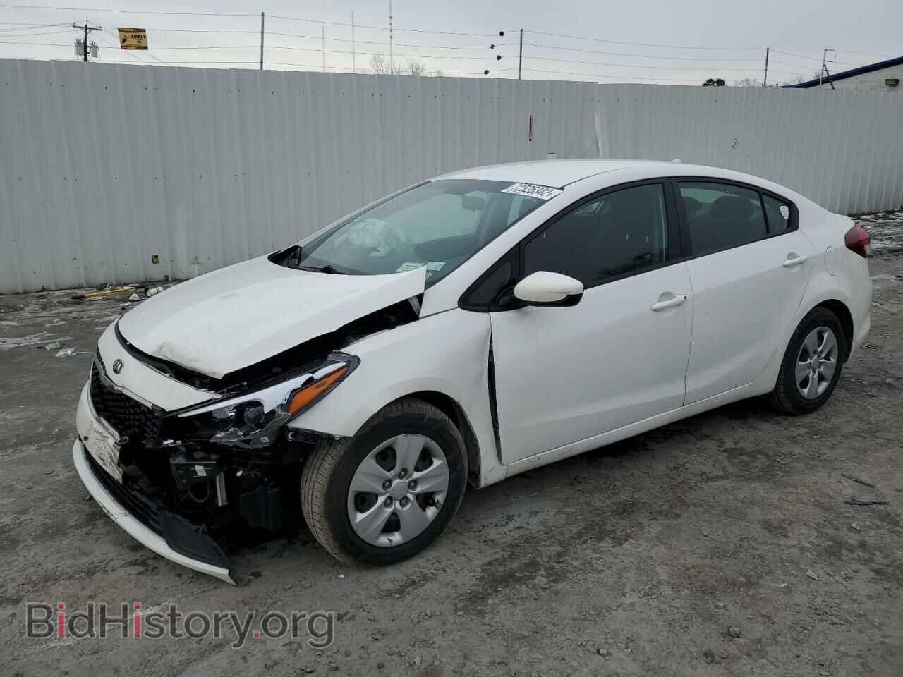 Фотография 3KPFK4A76HE085811 - KIA FORTE 2017