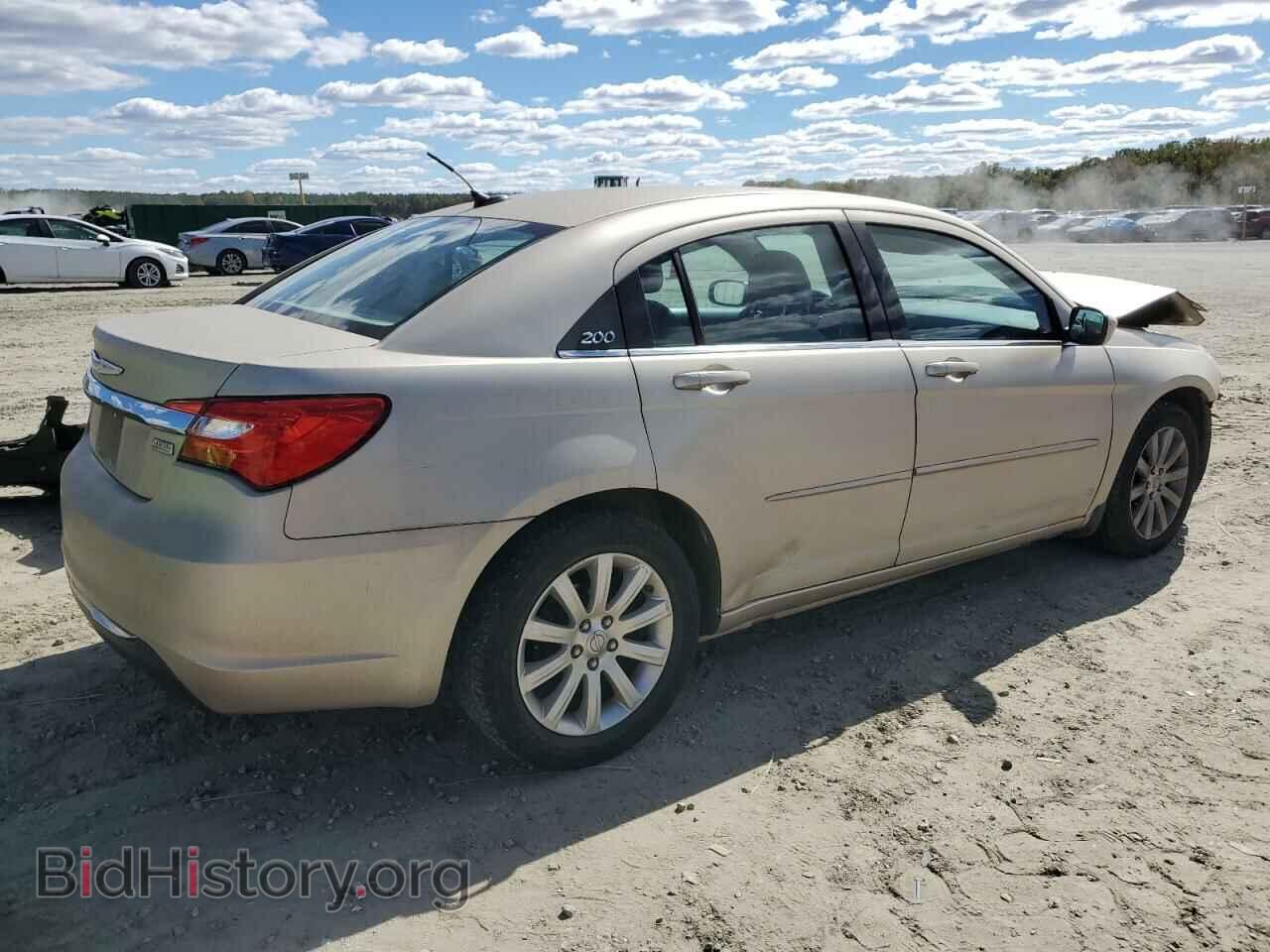 2013 CHRYSLER 200 - VIN: 1C3CCBBG0DN703735 - Фото 3