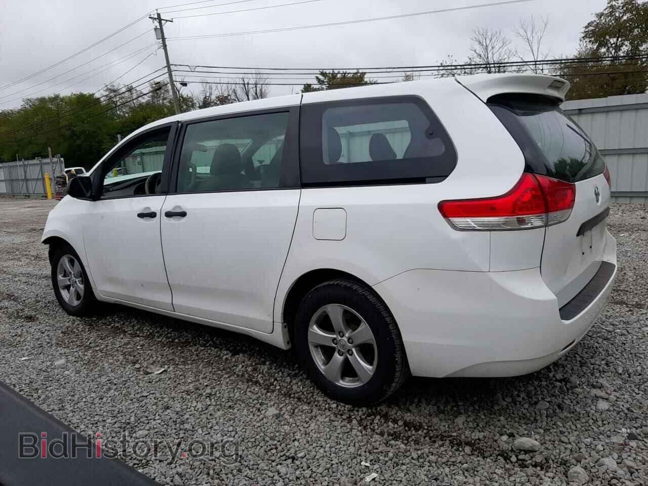 2013 TOYOTA All Models - VIN: 5TDZK3DC8DS400804 - Photo 2