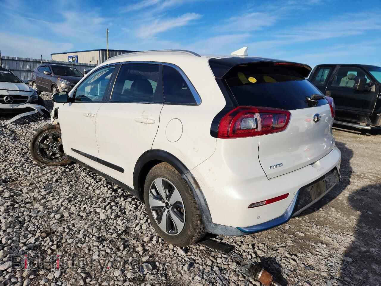 2018 KIA NIRO - VIN: KNDCC3LD8J5191529 - Фото 2