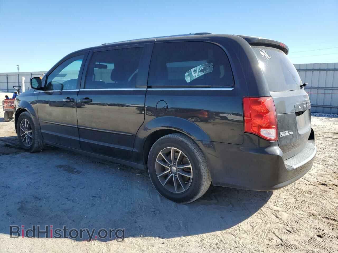 2017 DODGE CARAVAN - VIN: 2C4RDGCG8HR675321 - Фото 2